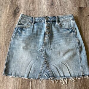 Old navy cut off denim skirt